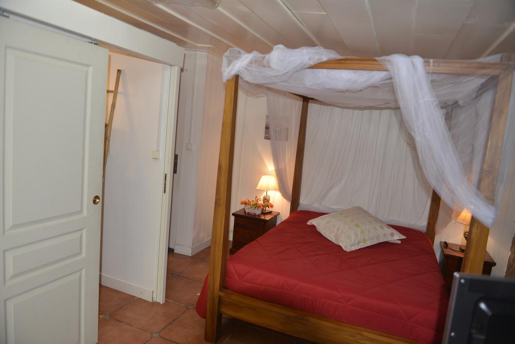 Villa Helena B&B Sainte-Marie Luaran gambar